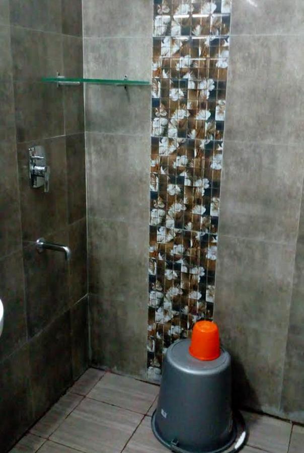 Hotel Meyyappaa Карайкуди Екстериор снимка